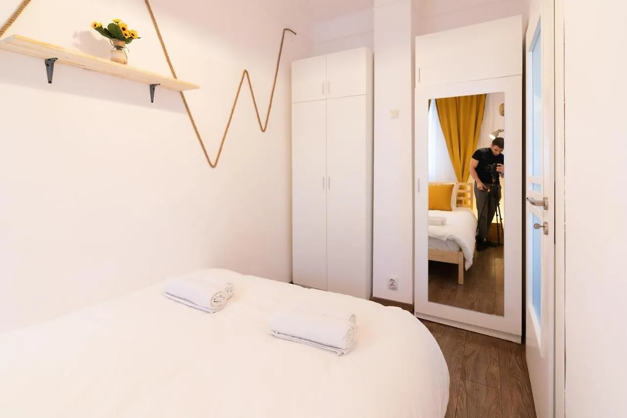 ブカレストApartament Ion C Bratianu Nr 6アパートメント アパート
